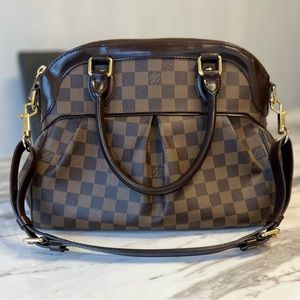 Louis Vuitton Trevi Damier PM